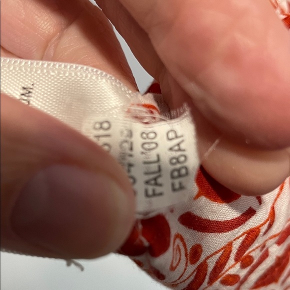 Banana Republic Red and White Floral Patterned Blouse - Picture 9 of 9